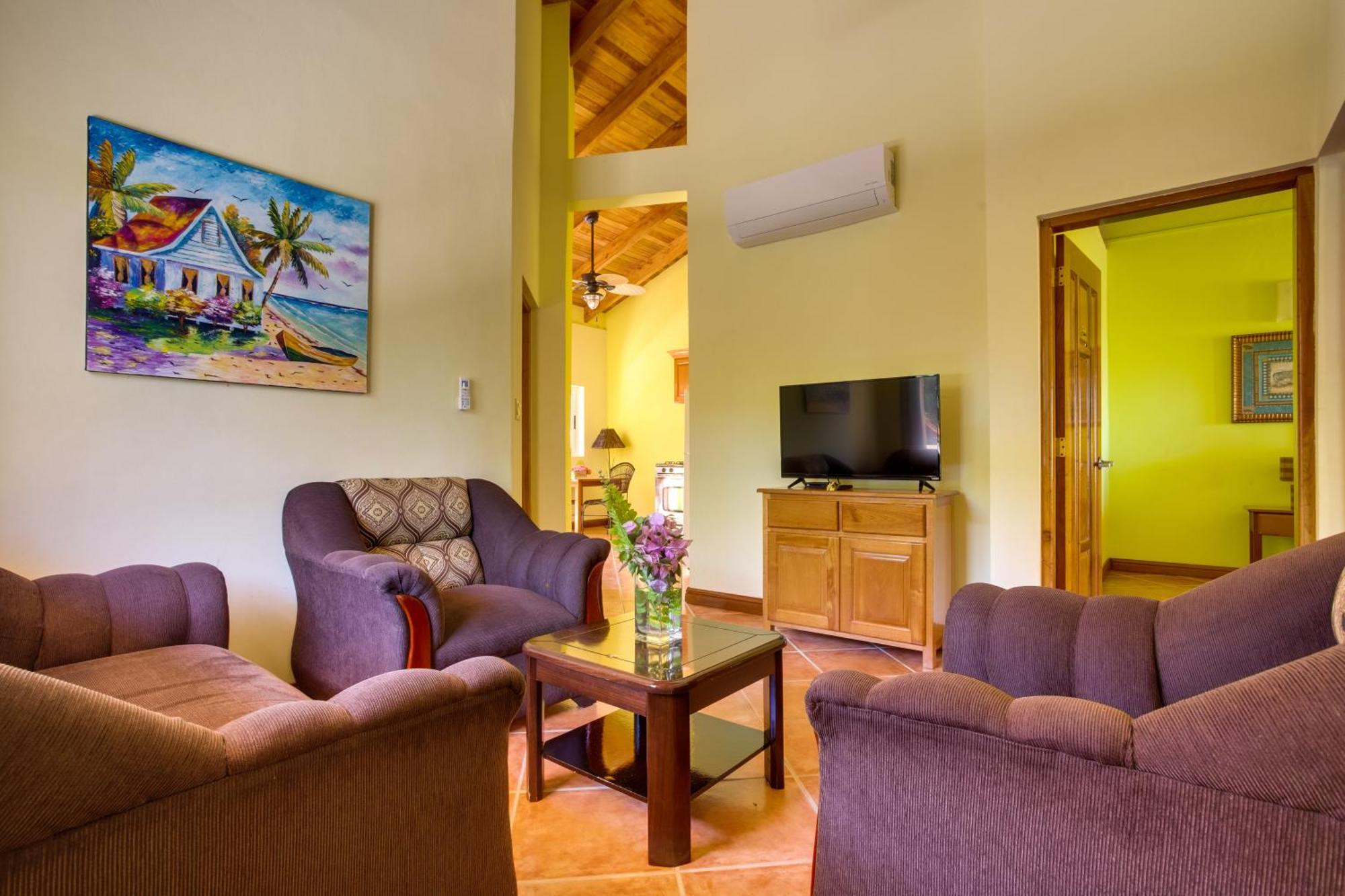 Laru Beya Resort Placencia Eksteriør billede