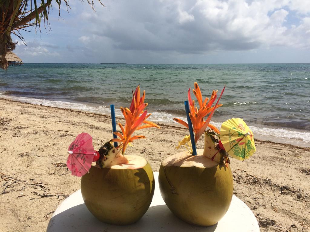 Laru Beya Resort Placencia Eksteriør billede